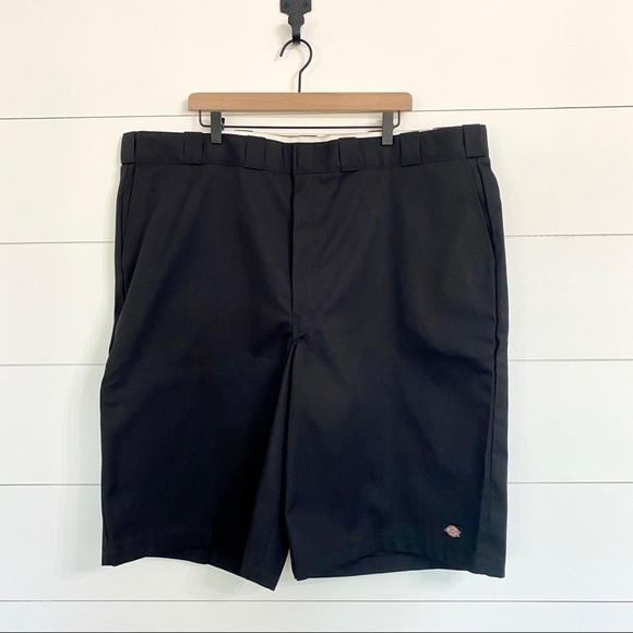 Dickies 13" Twill Loose Fit  Work Shorts in Black, Size 46 - Picture 3 of 7